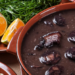 Goiânia terá feijoada grátis nesta semana: saiba onde encontrar