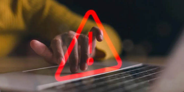 Mais de 40 milhões de brasileiros já caíram em golpes financeiros