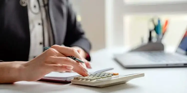 Imposto de Renda: Quem é o pato da mesa?