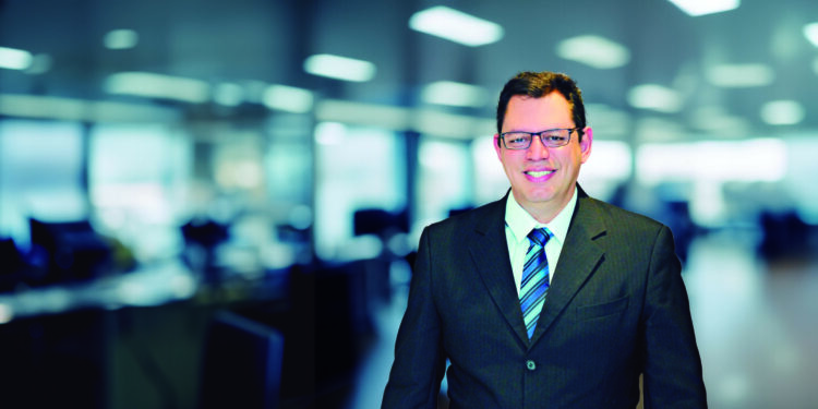 O silêncio nos incomoda