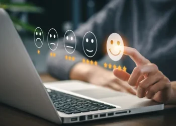 Como a experiência do cliente transforma o atendimento em um diferencial competitivo