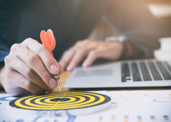 O tático e o visionário: dois caminhos, dois resultados