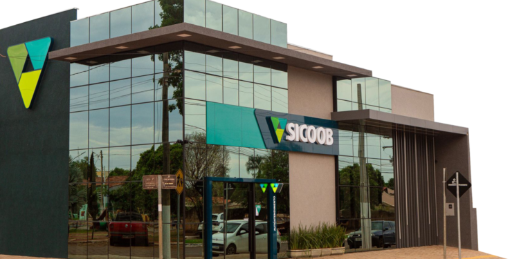 Sicoob UniCentro Norte Brasileiro atinge R$ 4 bilhões em ativos