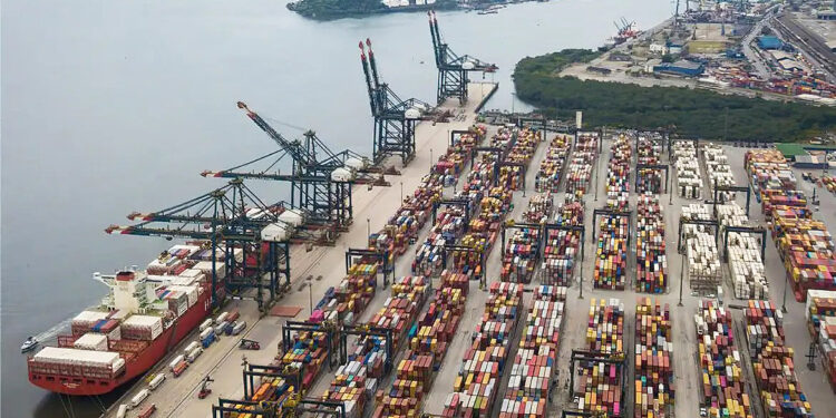 Comércio exterior é protagonista e já supera o varejo goiano