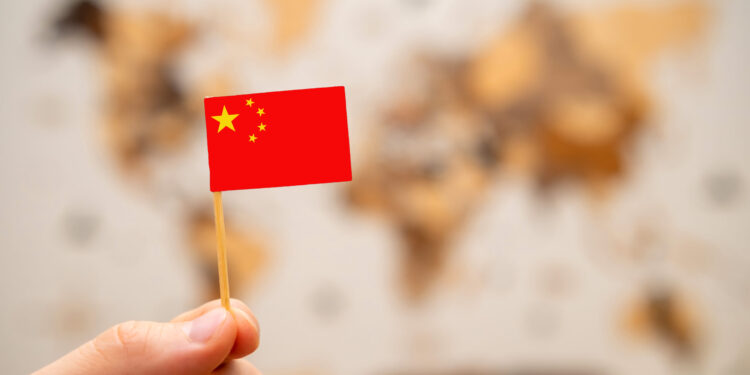 Estatal chinesa investe no Porto de Santos