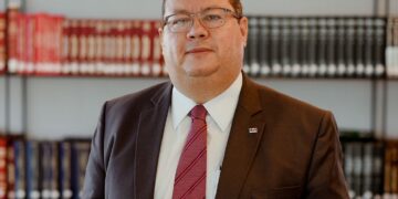 Reformas e eleições pautam agenda