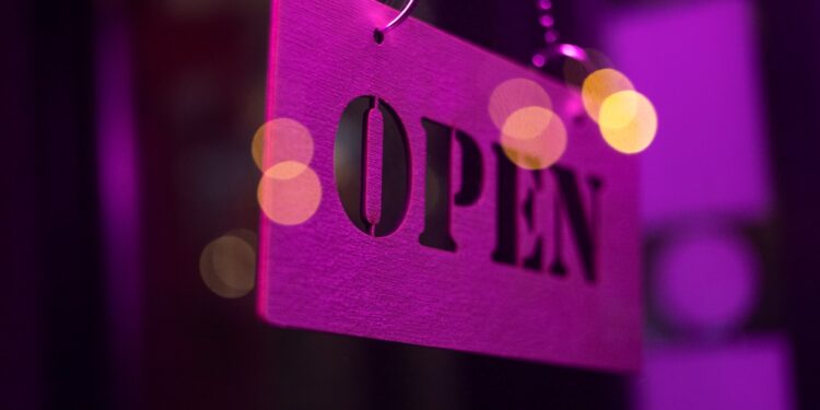 Goiás: mais de 22 mil empresas abertas no primeiro mês de 2026