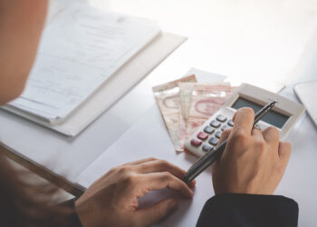 A controvérsia da dívida e do déficit público do Brasil