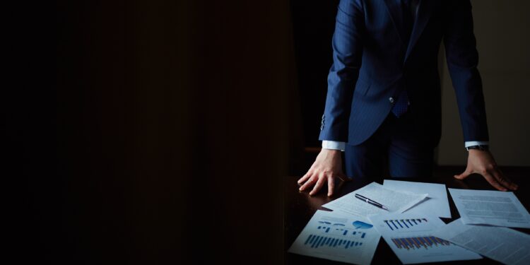 Dívida da empresa, problema do sócio: o risco que muitos empresários ignoram