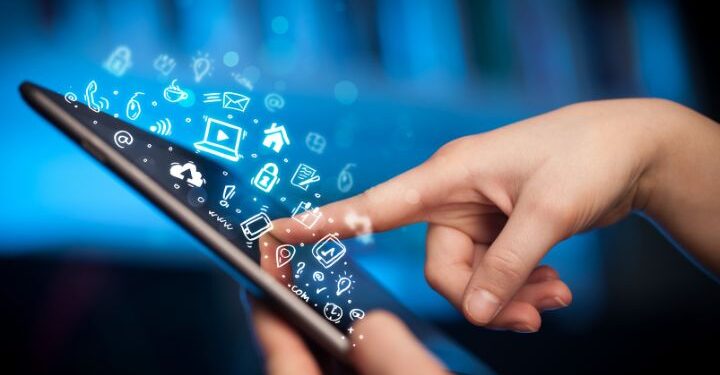 A herança digital: quem fica com sua vida on-line?